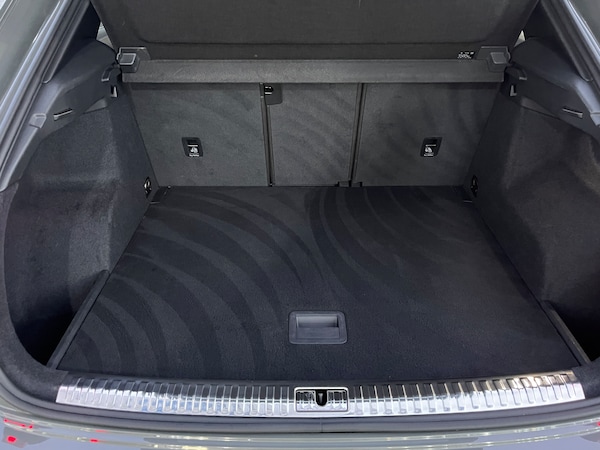Used Audi Q3 2019 for sale - 74290943: Photo 35