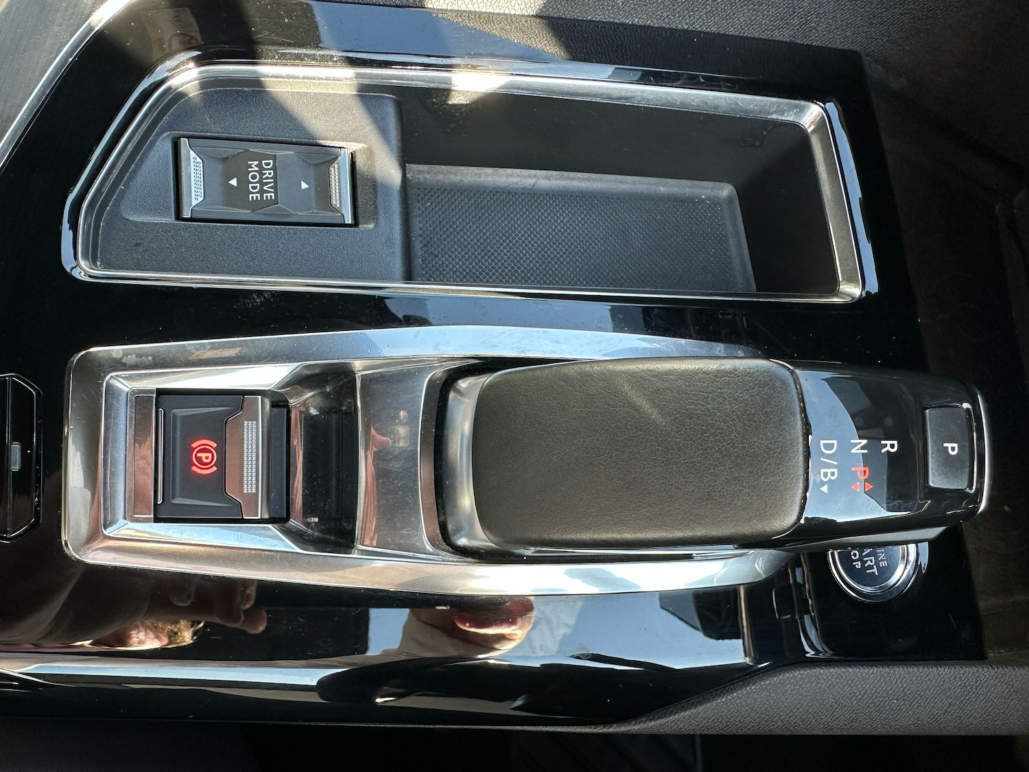 Vehicle 44