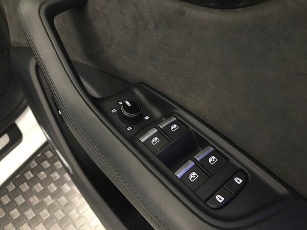 Used Audi RS Q8 2020 for sale - 74290872: Photo 28
