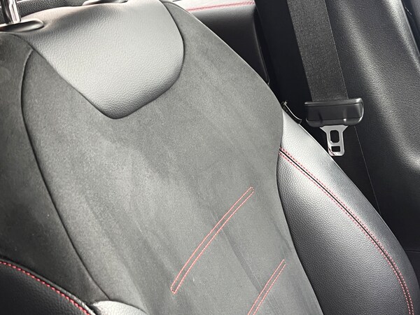 Used Mercedes-Benz GLB 2020 for sale - 74290666: Photo 27