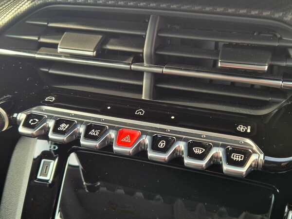 Used Peugeot 208 2024 for sale - 74290993: Photo 14