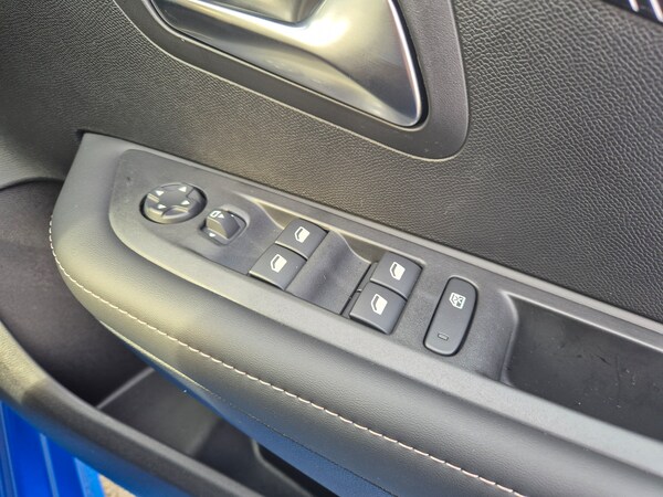 Used Peugeot 208 2024 for sale - 74290993: Photo 25