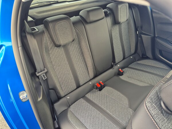 Used Peugeot 208 2024 for sale - 74290993: Photo 8