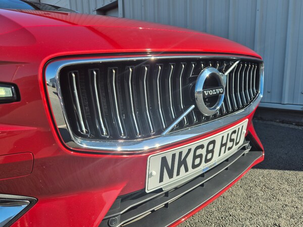 Used Volvo V60 2019 for sale - 74290786: Photo 11