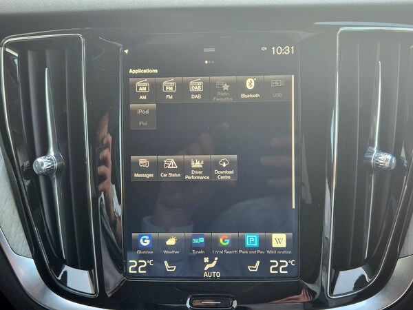 Used Volvo V60 2019 for sale - 74290786: Photo 17