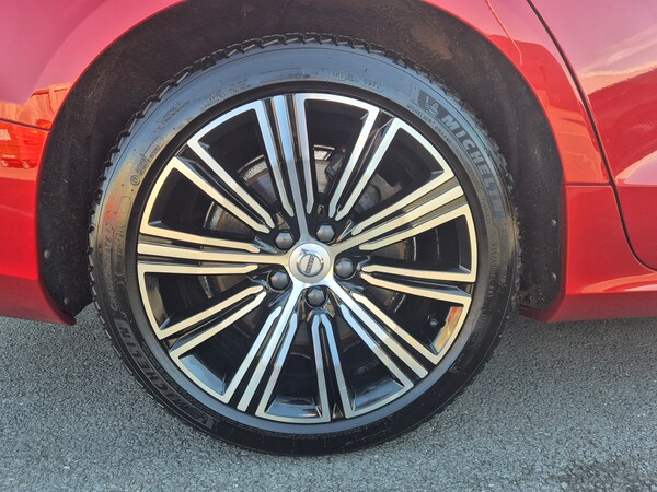 Used Volvo V60 2019 for sale - 74290786: Photo 4