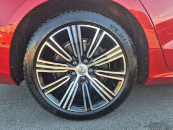 Used Volvo V60 2019 for sale - 74290786: Photo