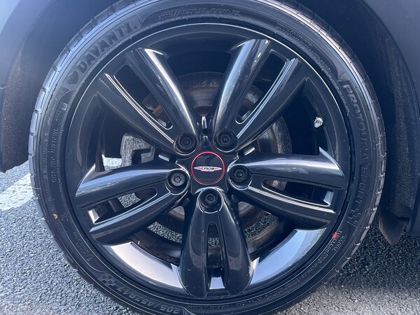 Used MINI Hatch 2019 for sale - 74290624: Photo 4