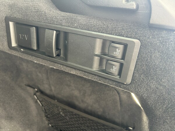 Used BMW 3 Series 2021 for sale - 74290729: Photo 42
