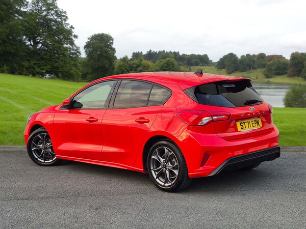 Used Ford Focus 2021 for sale - 74290730: Photo 3