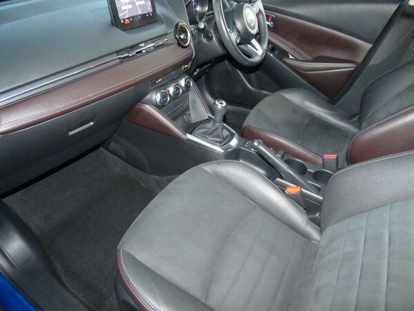 Used Mazda Mazda2 2018 for sale - 74291023: Photo 9