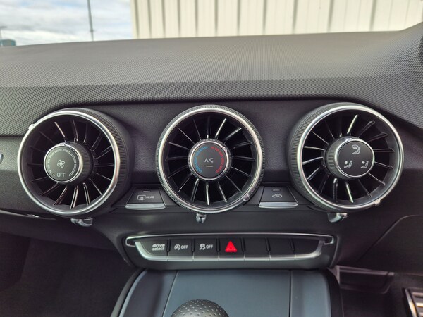 Used Audi TT 2020 for sale - 74290879: Photo 15
