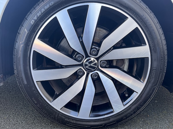 Used Volkswagen Touran 2021 for sale - 74291106: Photo 18