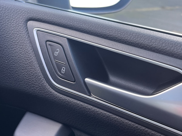 Used Volkswagen Touran 2021 for sale - 74291106: Photo 30