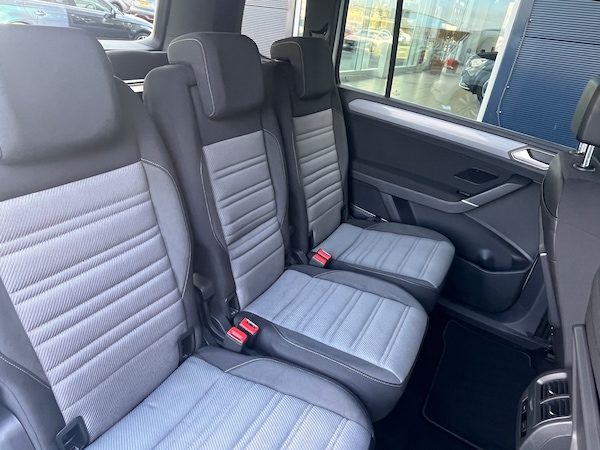 Used Volkswagen Touran 2021 for sale - 74291106: Photo 8