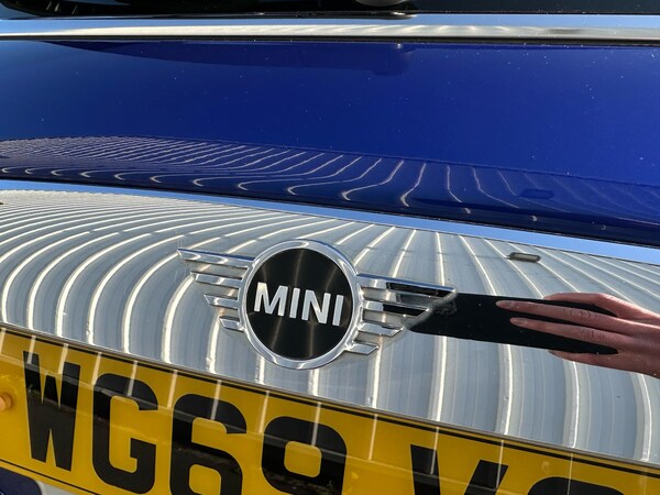 Used MINI Hatch 2019 for sale - 74291229: Photo 17