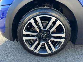 Used MINI Hatch 2019 for sale - 74291229: Photo
