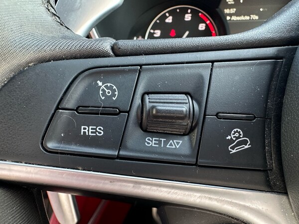 Used Alfa Romeo Stelvio 2018 for sale - 74290762: Photo 35