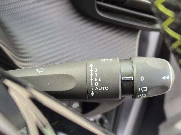 Used Peugeot 2008 2020 for sale - 74290885: Photo 25