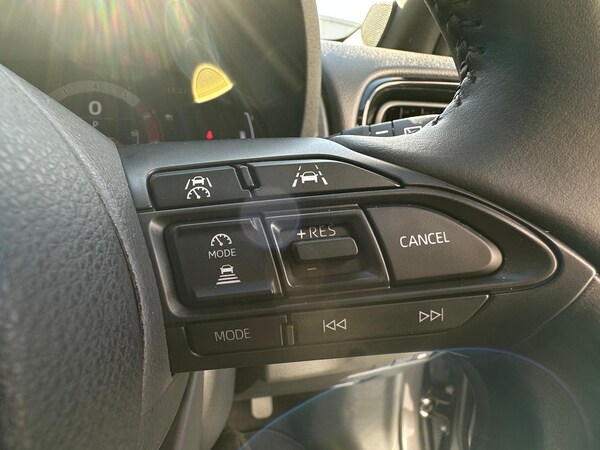Used Mazda Mazda2 HYBRID 2024 for sale - 74291230: Photo 16