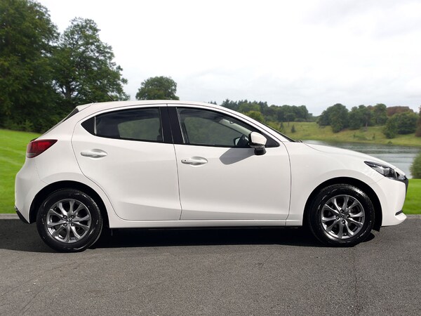 Used Mazda Mazda2 2022 for sale - 74290832: Photo 2