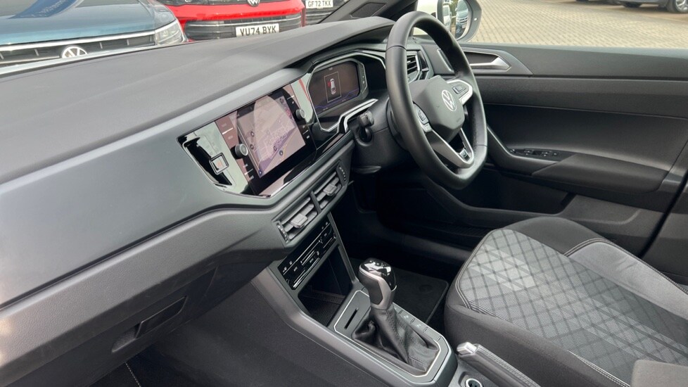 Used Volkswagen Taigo 2024 for sale - 76062143: Photo 2