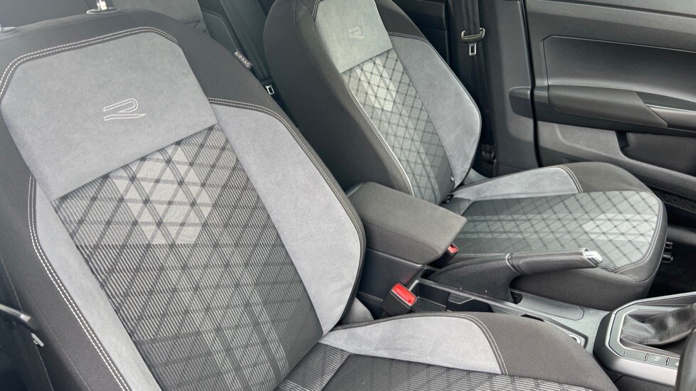 Used Volkswagen Taigo 2024 for sale - 76062143: Photo 36