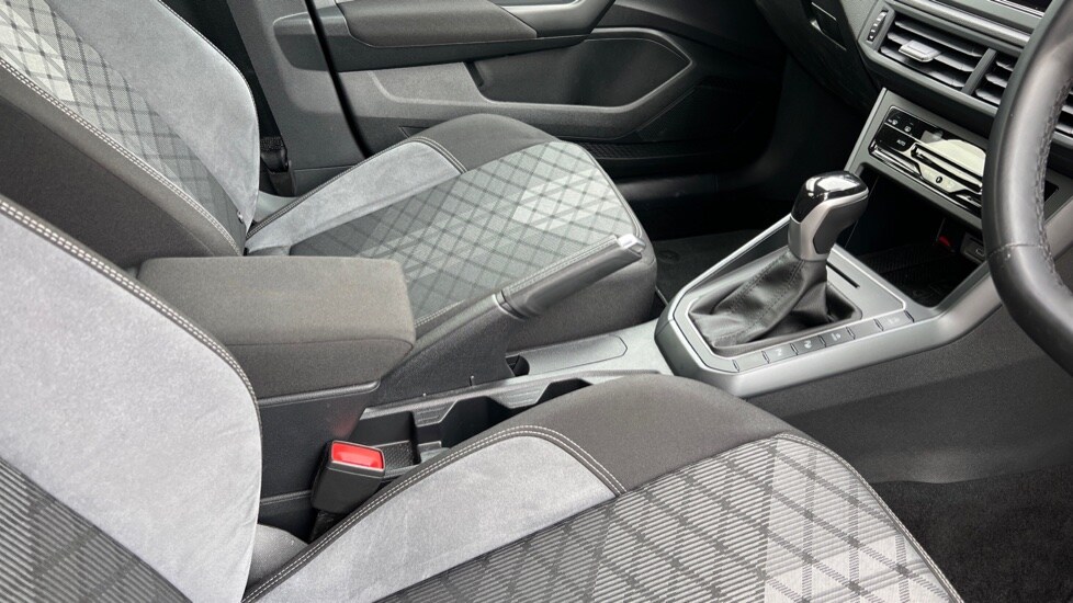 Used Volkswagen Taigo 2024 for sale - 76062143: Photo 42