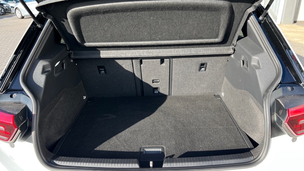 Used Volkswagen ID.3 2022 for sale - 76803968: Photo 24