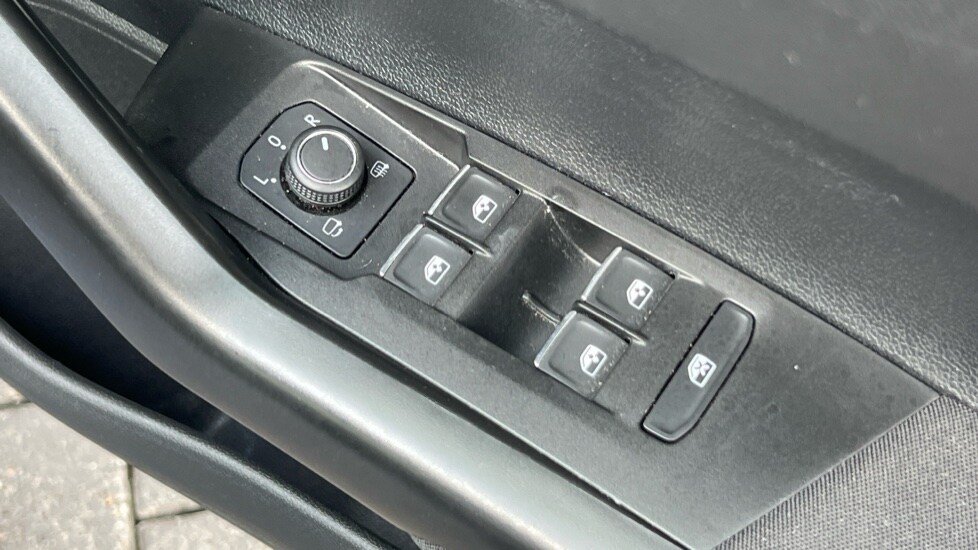 Vehicle 33