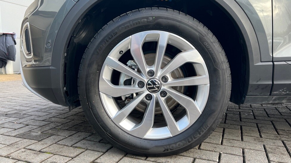 Used Volkswagen T-Roc 2025 for sale - 77057766: Photo 19