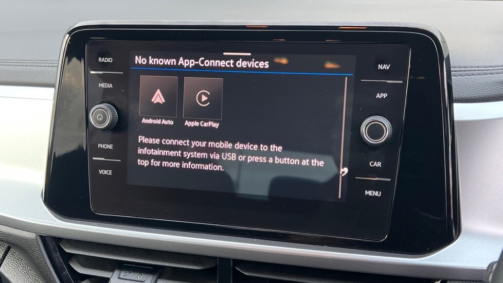 Used Volkswagen T-Roc 2025 for sale - 77057766: Photo 24