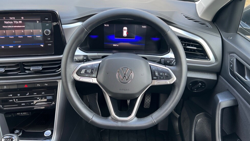 Used Volkswagen T-Roc 2025 for sale - 77057766: Photo 27