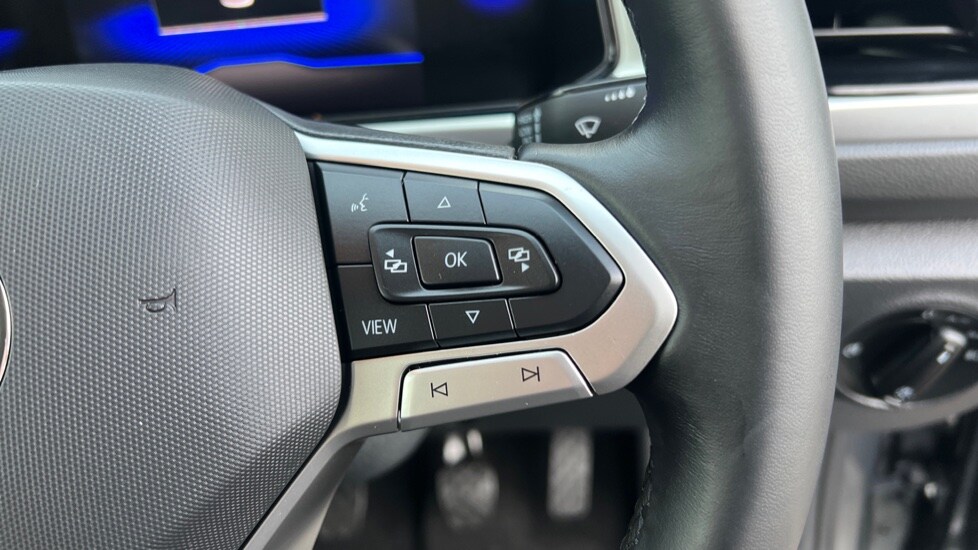 Used Volkswagen T-Roc 2025 for sale - 77057766: Photo 31