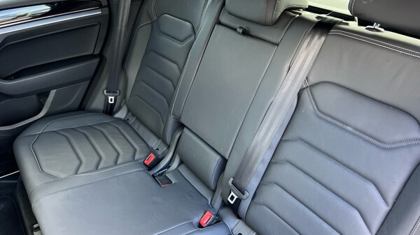Used Volkswagen Touareg 2025 for sale - 76229283: Photo 15