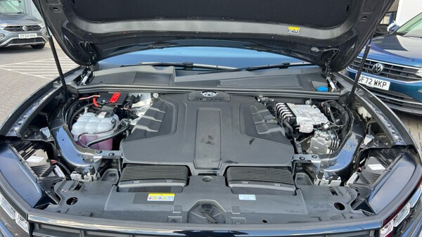 Used Volkswagen Touareg 2025 for sale - 76229283: Photo 17