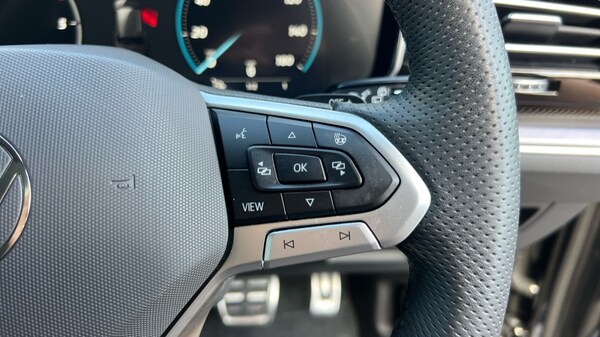 Used Volkswagen Touareg 2025 for sale - 76229283: Photo 31