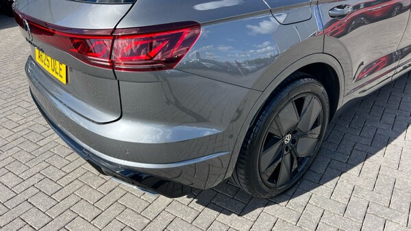 Used Volkswagen Touareg 2025 for sale - 76229283: Photo 48