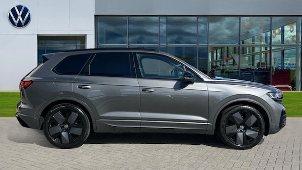 Used Volkswagen Touareg 2025 for sale - 76229283: Photo 4
