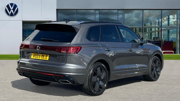 Used Volkswagen Touareg 2025 for sale - 76229283: Photo 8