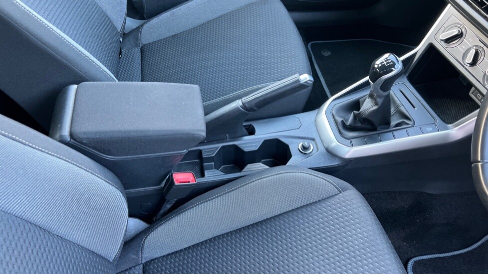 Used Volkswagen Polo 2022 for sale - 76915049: Photo 42