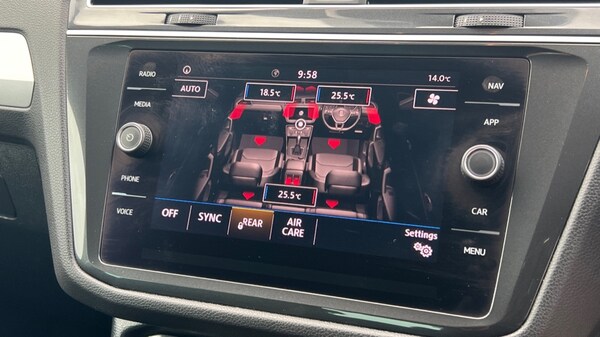 Used Volkswagen Tiguan 2019 for sale - 76112391: Photo 25