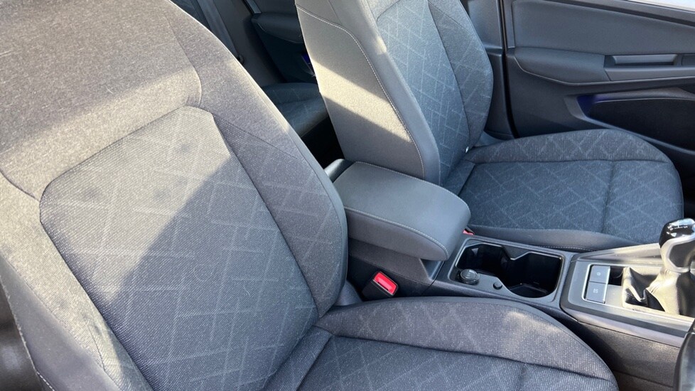 Used Volkswagen Golf 2022 for sale - 76552428: Photo 36