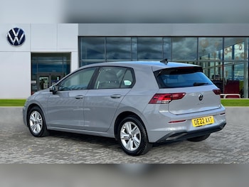 Used Volkswagen Golf 2022 for sale - 76552428: Photo