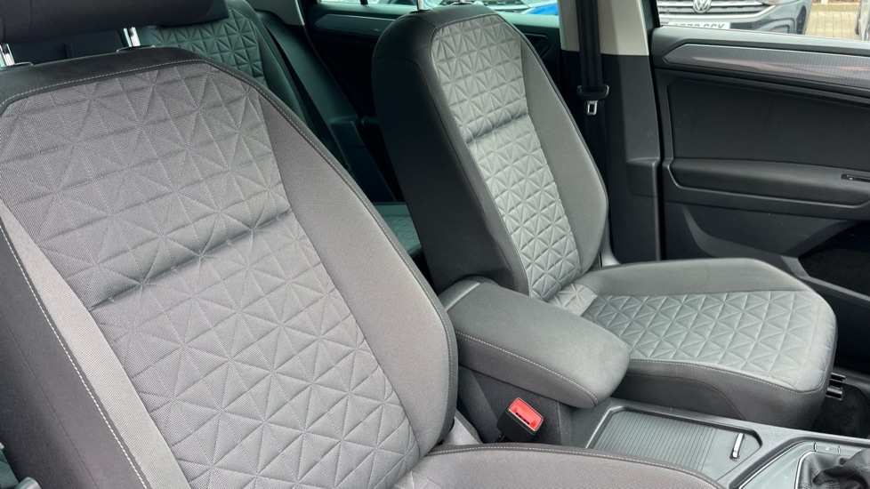 Used Volkswagen Tiguan 2022 for sale - 76203944: Photo 49