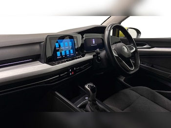 Used Volkswagen Golf 2022 for sale - 76842183: Photo