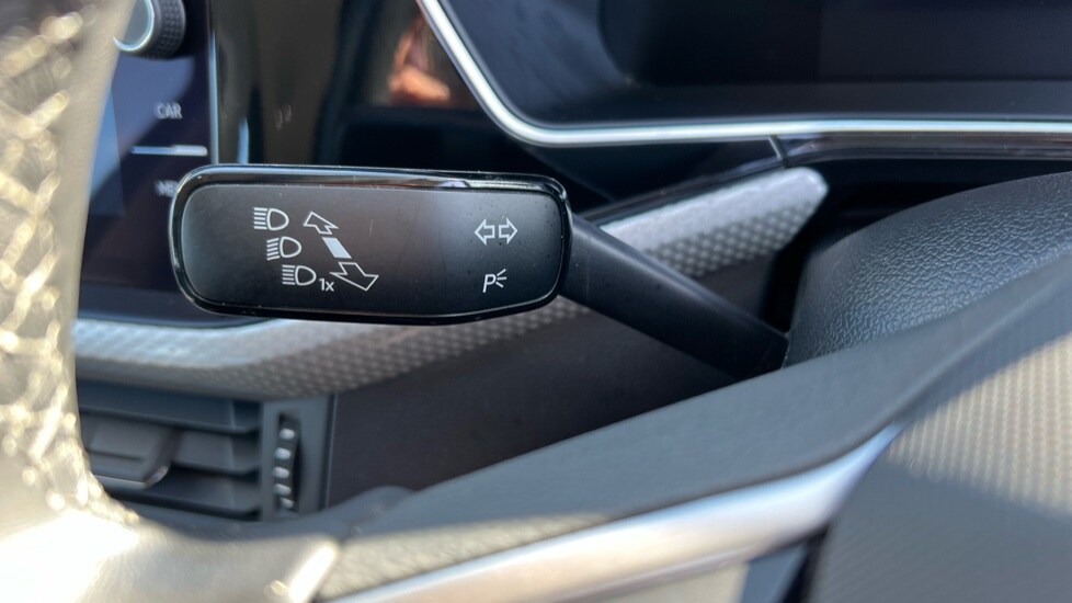 Used Volkswagen T-Cross 2023 for sale - 76999464: Photo 33