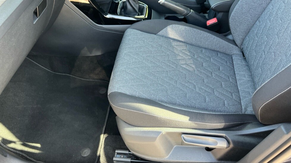 Used Volkswagen T-Cross 2023 for sale - 76999464: Photo 39