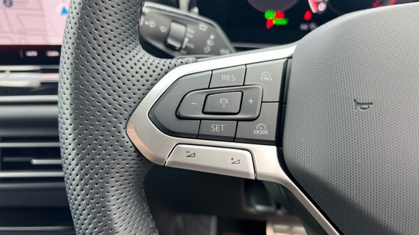 Used Volkswagen Tiguan 2024 for sale - 76241707: Photo 43