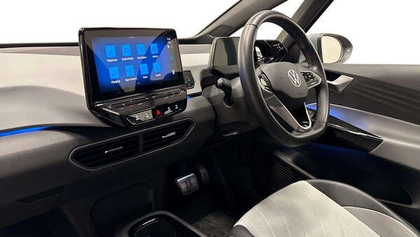 Used Volkswagen ID.3 2023 for sale - 76311881: Photo 2